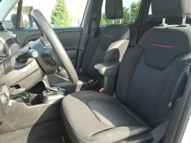 2023 Jeep Renegade Trailhawk 4x4