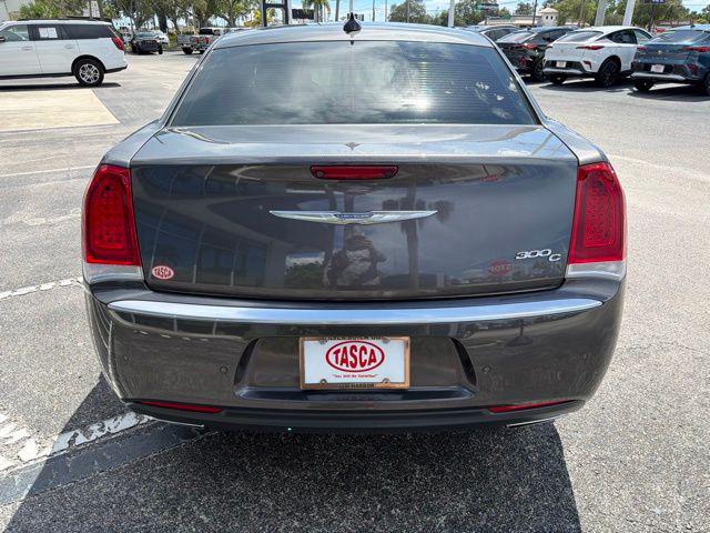 2018 Chrysler 300 300C