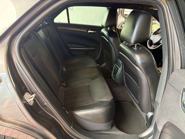 2018 Chrysler 300 300C