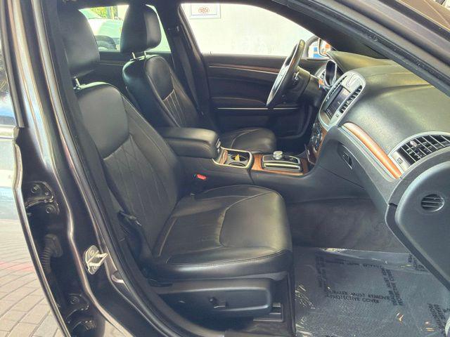 2018 Chrysler 300 300C