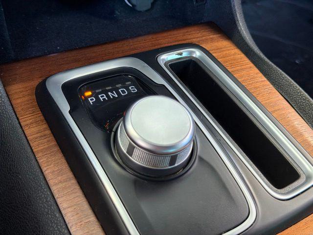 2018 Chrysler 300 300C