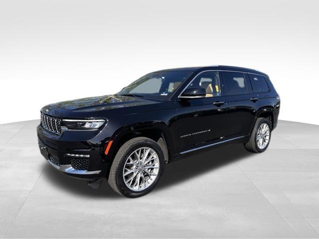 2023 Jeep Grand Cherokee L Summit 4x4 2023 Jeep Grand Cherokee L Summit 4x4