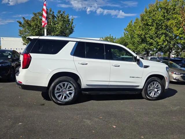 2025 GMC Yukon 4WD Denali