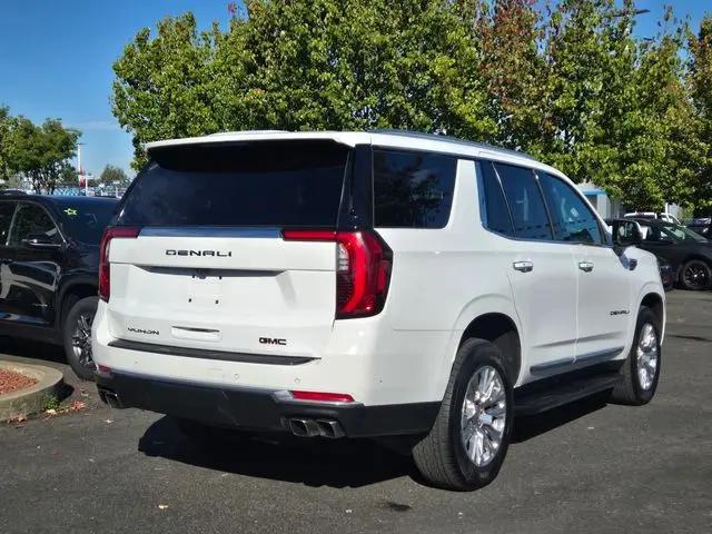 2025 GMC Yukon 4WD Denali