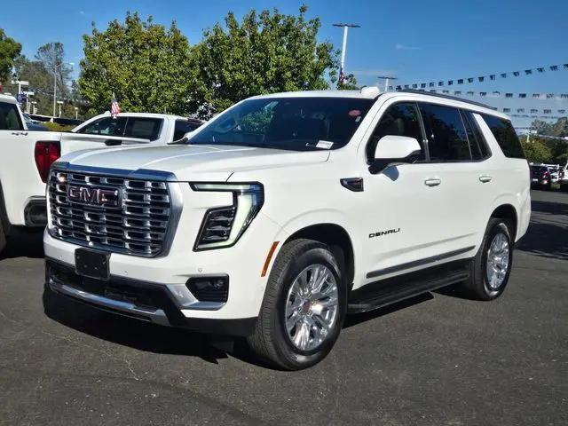 2025 GMC Yukon 4WD Denali