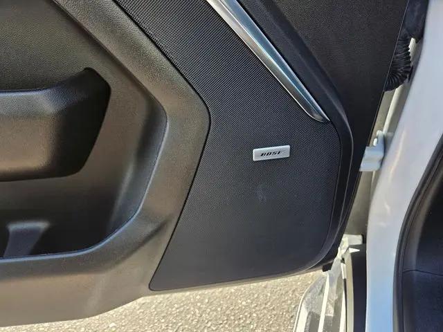 2025 GMC Yukon 4WD Denali