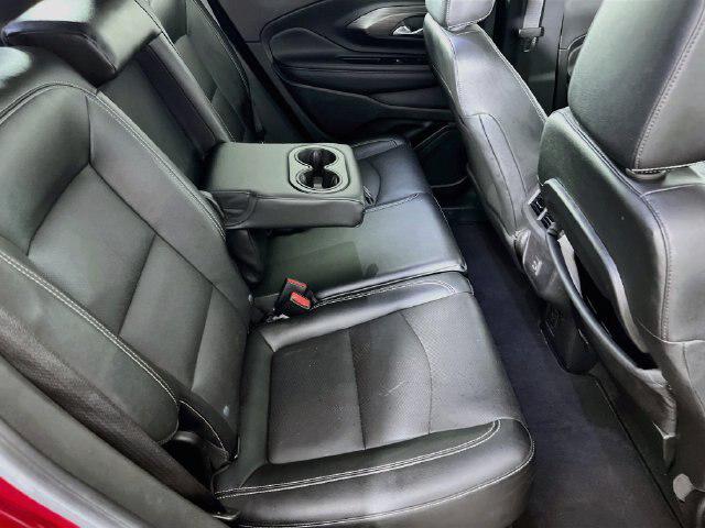 2023 GMC Terrain FWD SLT