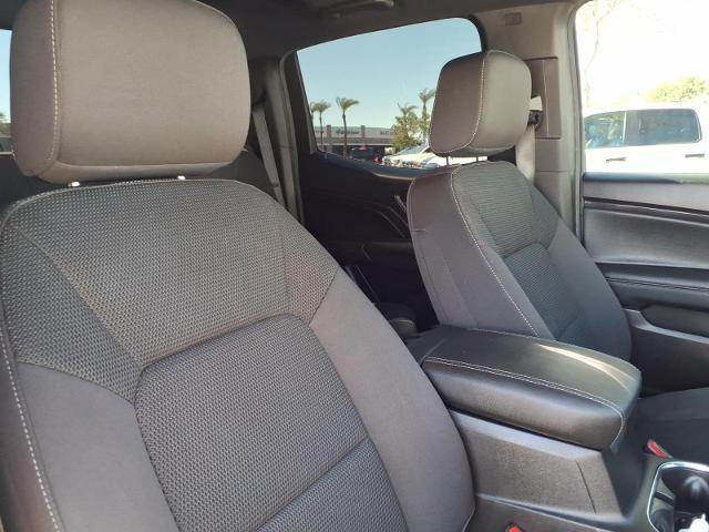 2023 GMC Canyon 4WD Crew Cab Short Box Elevation