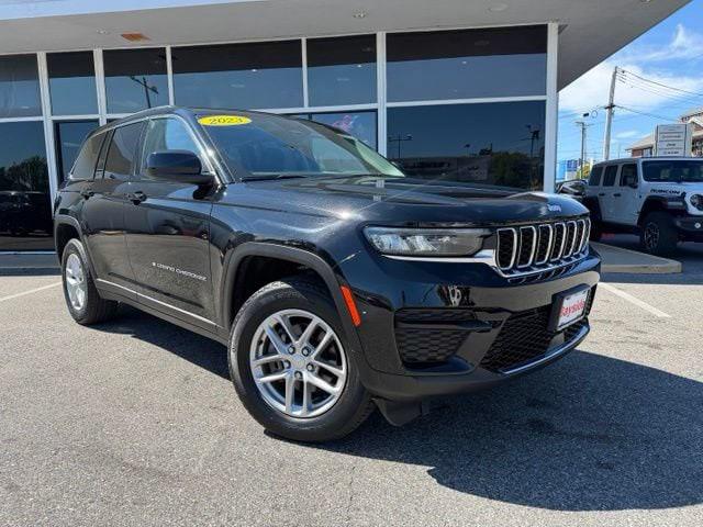 2023 Jeep Grand Cherokee Laredo 4x4 2023 Jeep Grand Cherokee Laredo 4x4