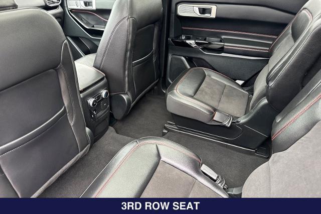 2024 Ford Explorer ST-Line