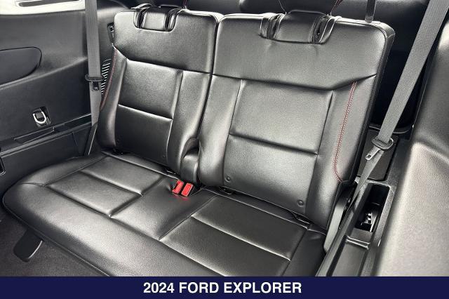 2024 Ford Explorer ST-Line