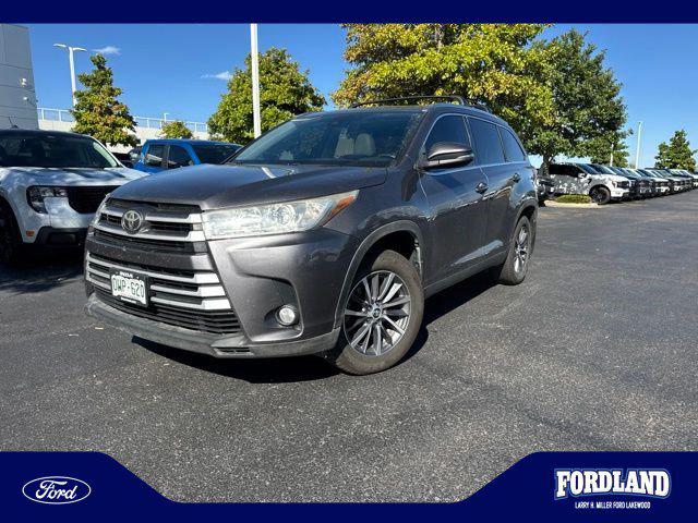 2019 Toyota Highlander XLE for sale in Lakewood, CO
