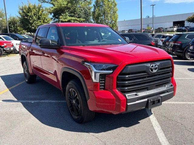 2026 Toyota Tundra SR5 CrewMax 5.5 Bed