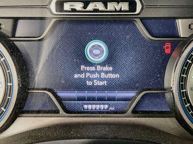 2019 Ram 1500 Limited Crew Cab 4x4 57 Box