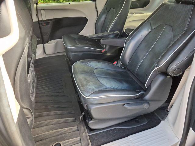 2021 Chrysler Pacifica Hybrid Limited