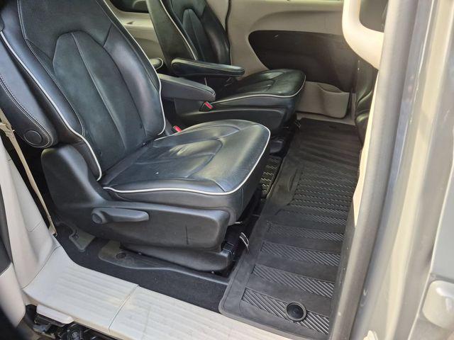 2021 Chrysler Pacifica Hybrid Limited