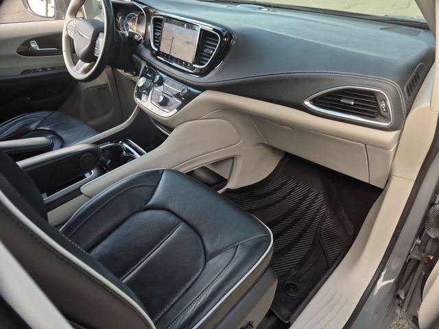 2021 Chrysler Pacifica Hybrid Limited