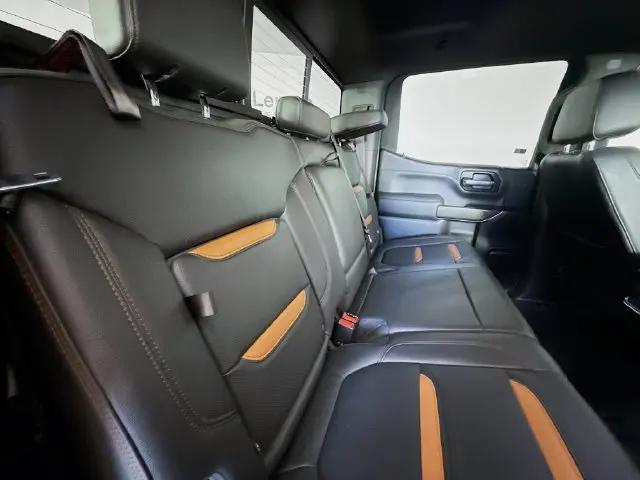 2021 GMC Sierra 1500 4WD Crew Cab Short Box AT4