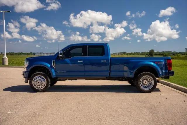 2022 Ford F-450 Platinum