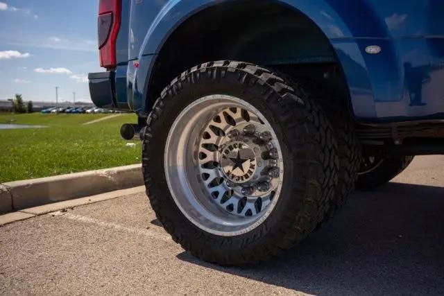 2022 Ford F-450 Platinum