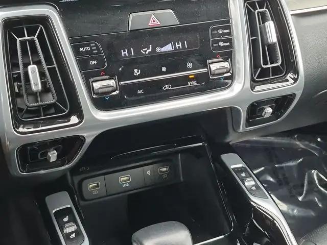 2023 Kia Sorento SX Prestige