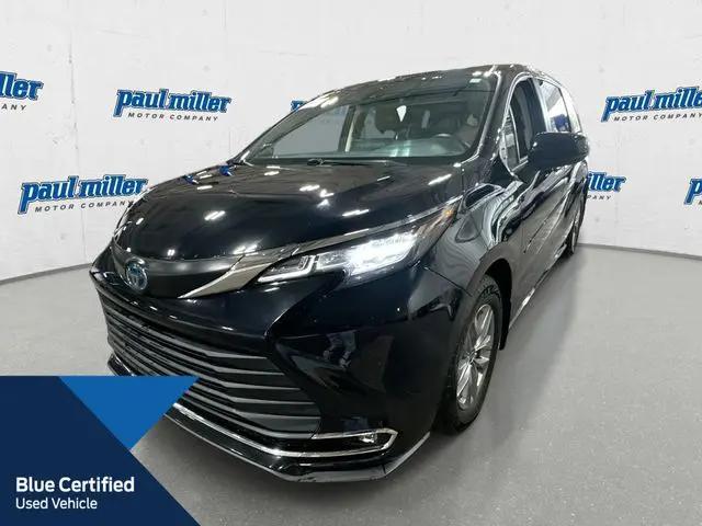 2022 Toyota Sienna XLE for sale in Lexington, KY