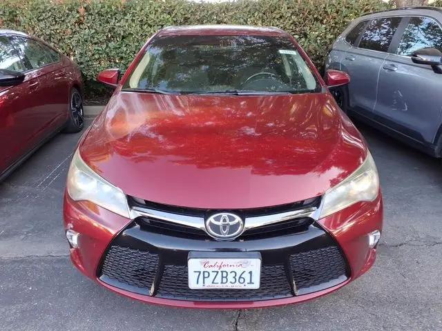2016 Toyota Camry SE
