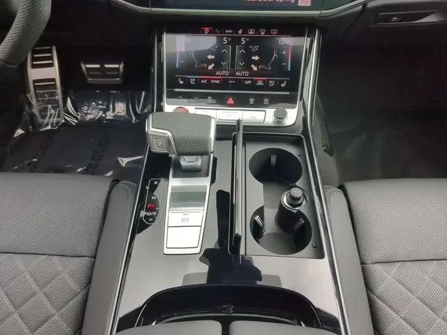 2027 Audi S8 Standard