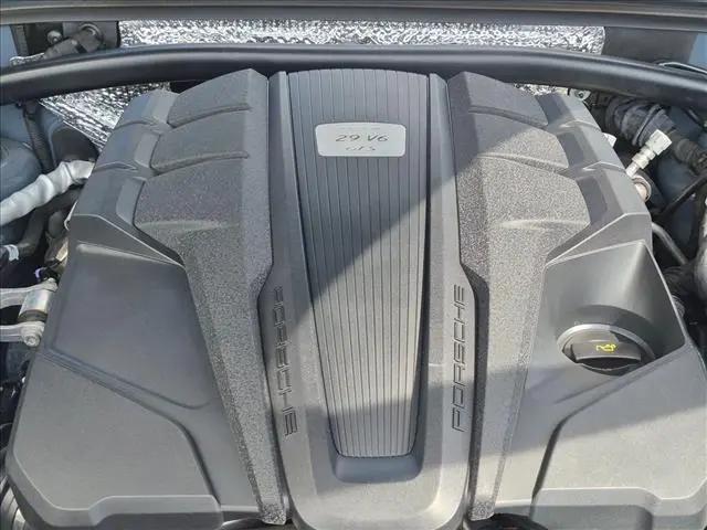 2023 Porsche Macan GTS