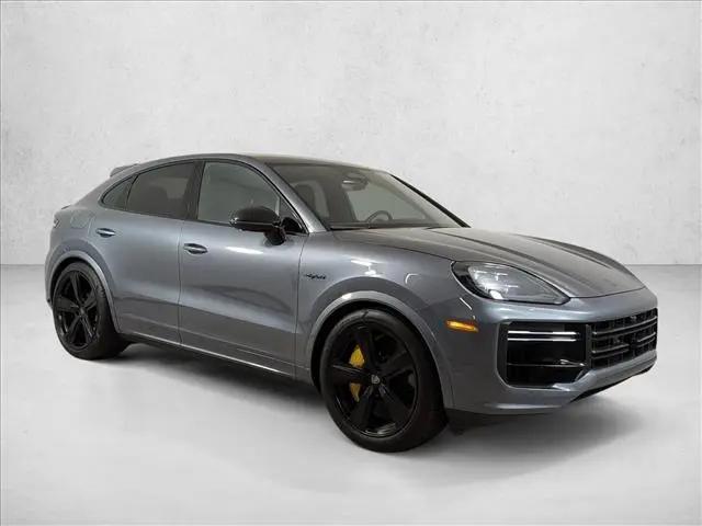2026 Porsche Cayenne E-Hybrid Turbo