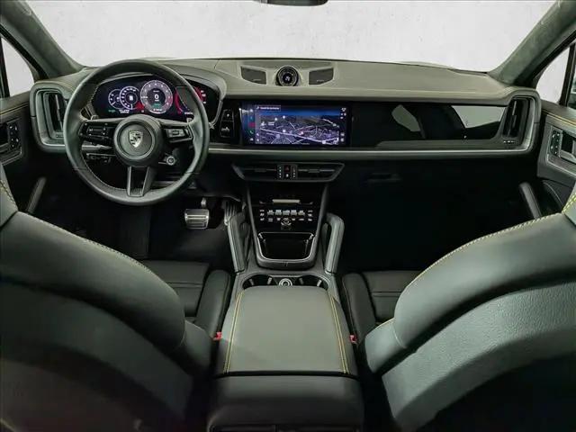 2026 Porsche Cayenne E-Hybrid Turbo