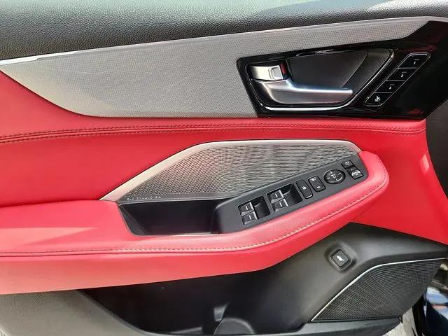 2022 Acura MDX w/A-Spec Package