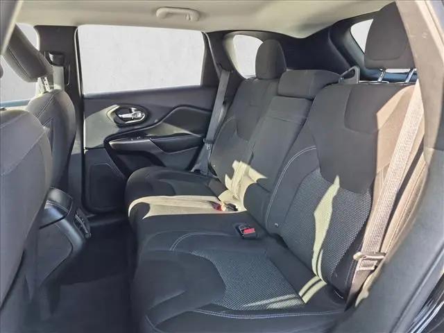 2019 Jeep Cherokee Latitude FWD