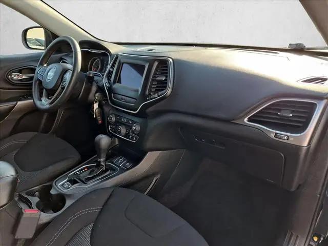 2019 Jeep Cherokee Latitude FWD