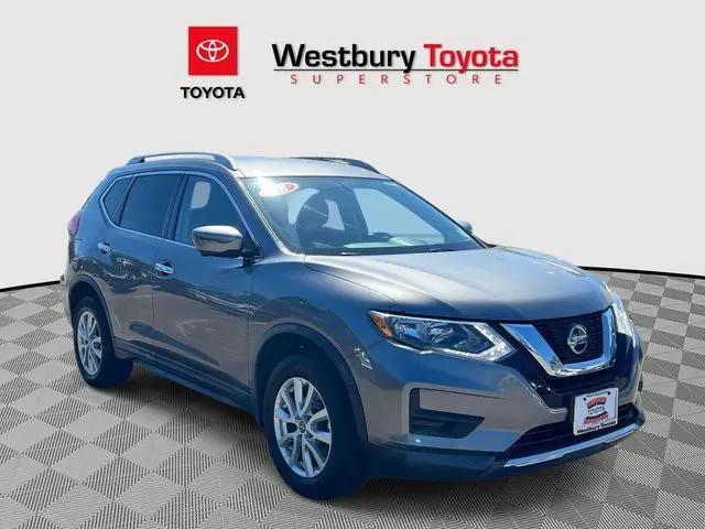 2018 Nissan Rogue SV for sale in Westbury, NY