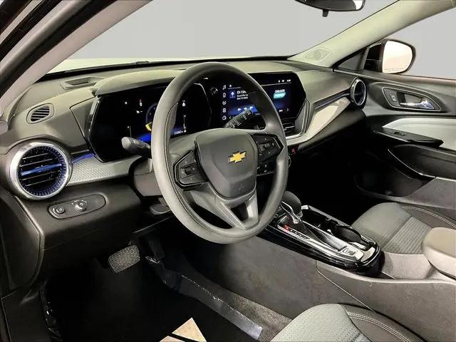 2026 Chevrolet Trax FWD LT
