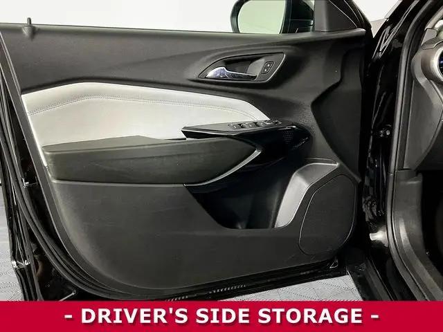 2026 Chevrolet Trax FWD LT