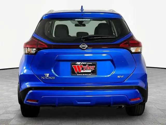 2023 Nissan Kicks SV Xtronic CVT