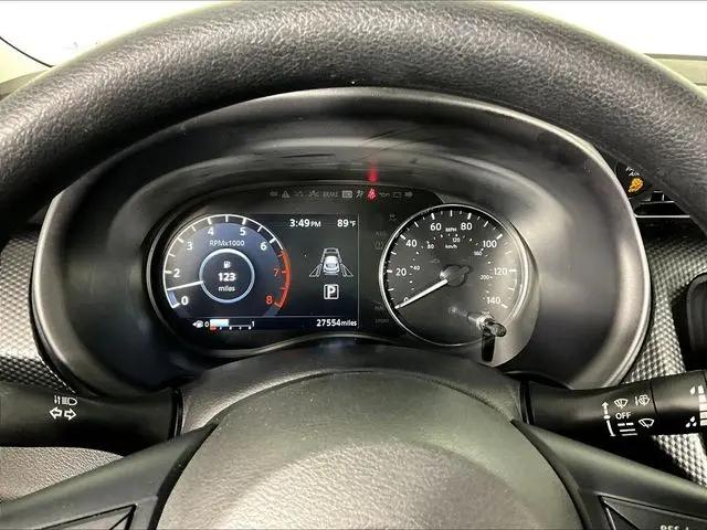 2023 Nissan Kicks SV Xtronic CVT