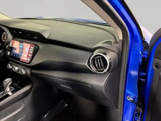 2023 Nissan Kicks SV Xtronic CVT