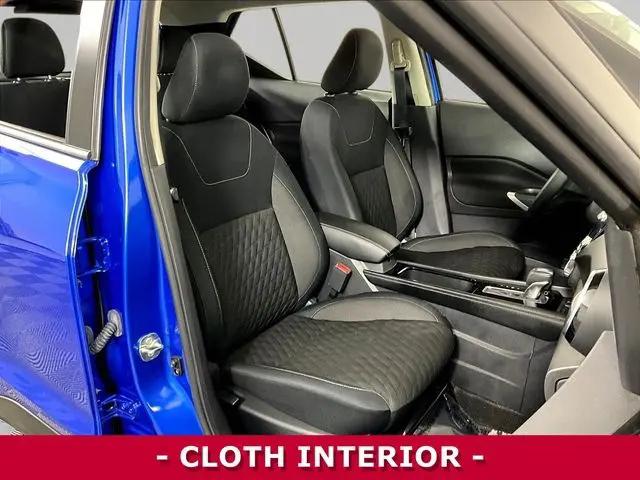 2023 Nissan Kicks SV Xtronic CVT