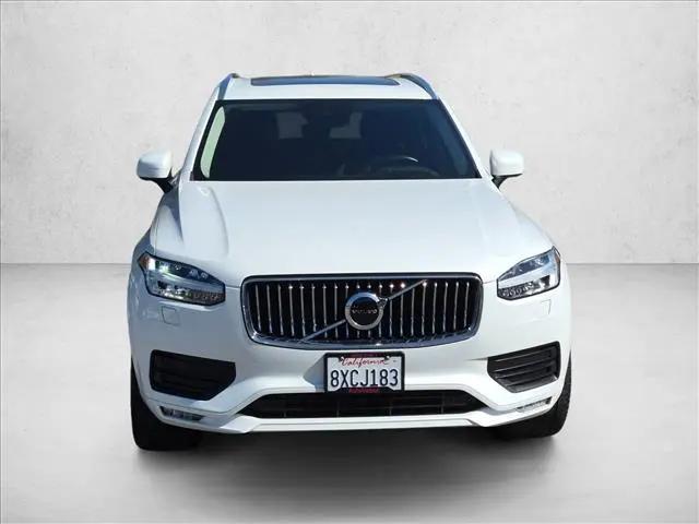 2021 Volvo XC90 T5 Momentum 7 Passenger