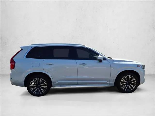 2021 Volvo XC90 T5 Momentum 7 Passenger