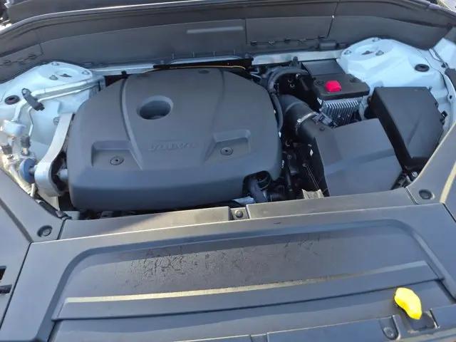 2021 Volvo XC90 T5 Momentum 7 Passenger