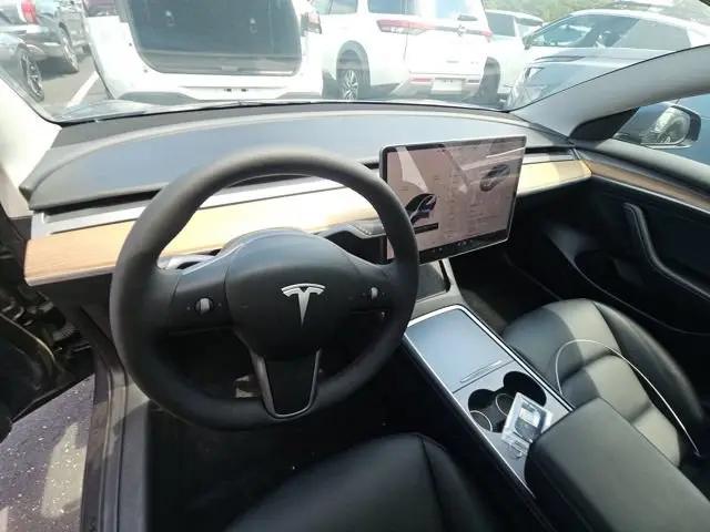 2023 Tesla Model 3 Rear-Wheel Drive