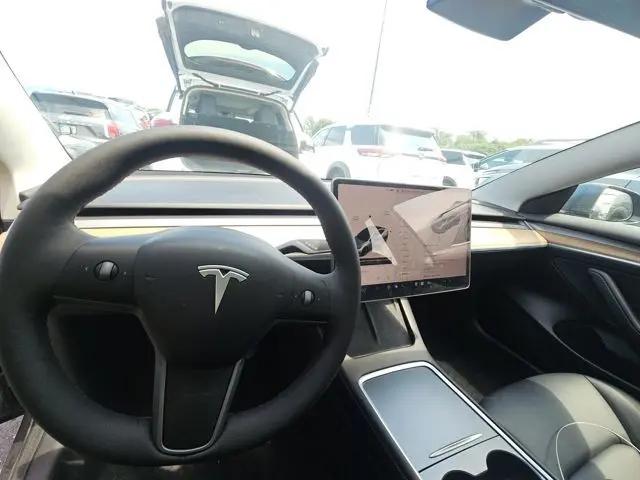 2023 Tesla Model 3 Rear-Wheel Drive