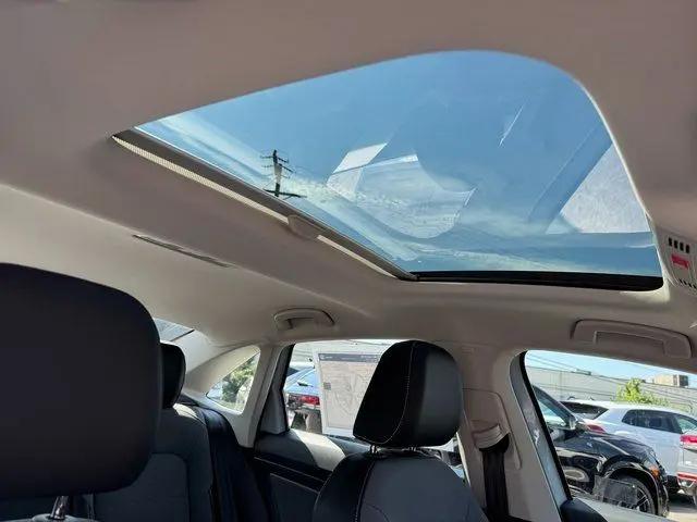 2027 Volkswagen Jetta SE