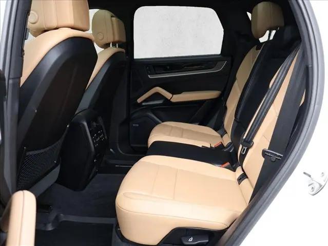 2025 Porsche Cayenne Cayenne
