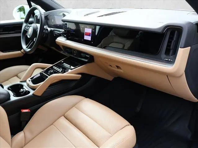 2025 Porsche Cayenne Cayenne