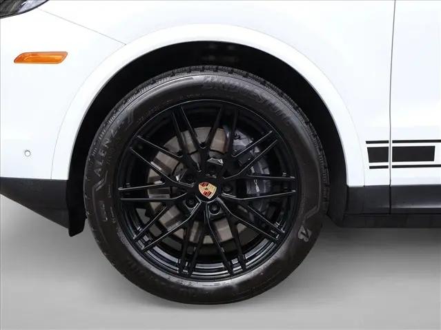 2025 Porsche Cayenne Cayenne